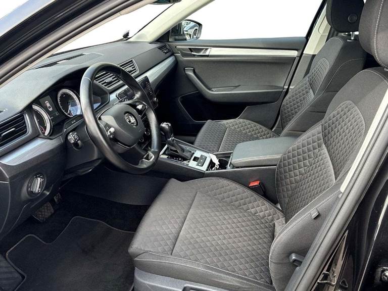 Skoda Superb 1,4 TSi iV DSG