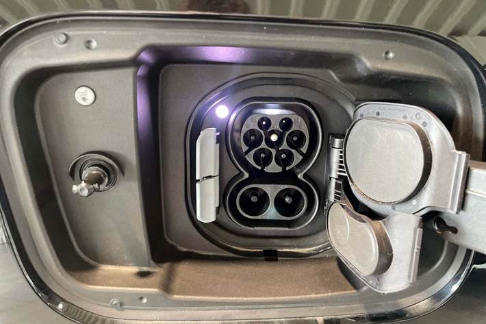 Sort BMW iX1 fra 2026