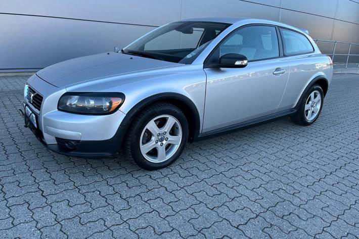 Sølv Volvo C30 fra 2009
