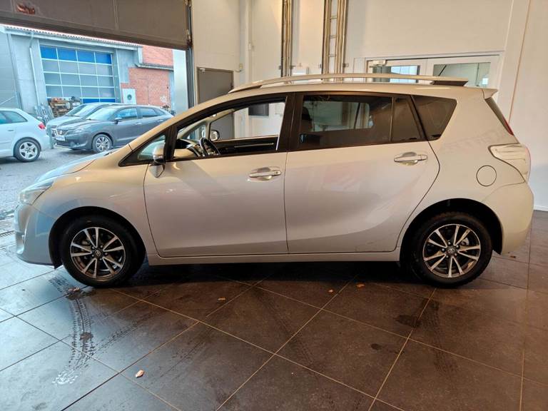 Toyota Verso 1,8 VVT-i T2 Touch 7prs