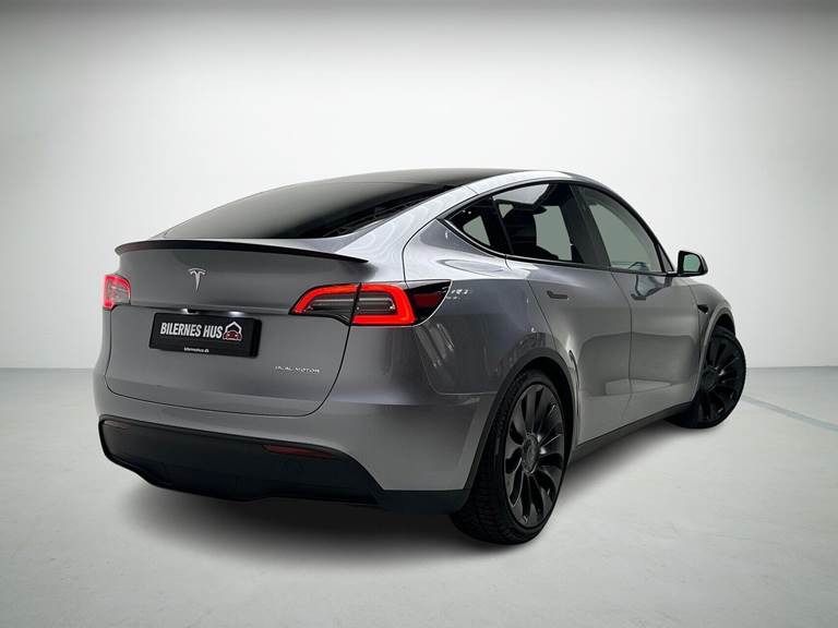 Tesla Model Y EL Performance AWD 534HK 5d Aut.
