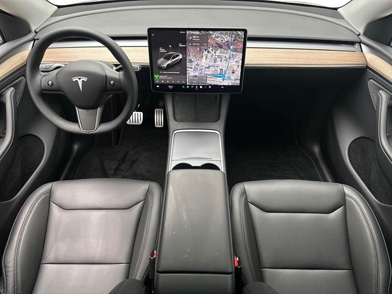 Tesla Model Y EL Performance AWD 534HK 5d Aut.