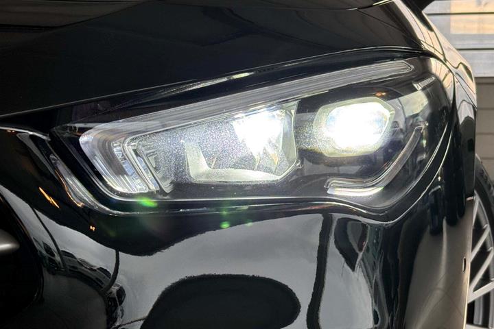 Sort Mercedes CLA250 e fra 2021