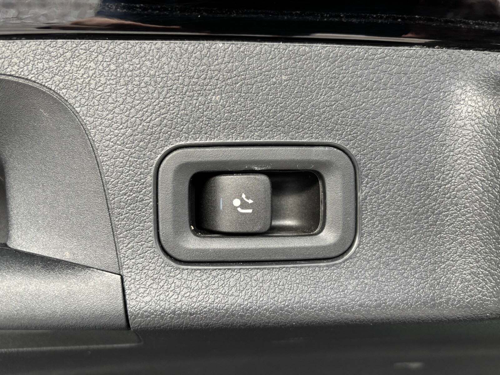 Sort Mercedes CLA250 e fra 2021