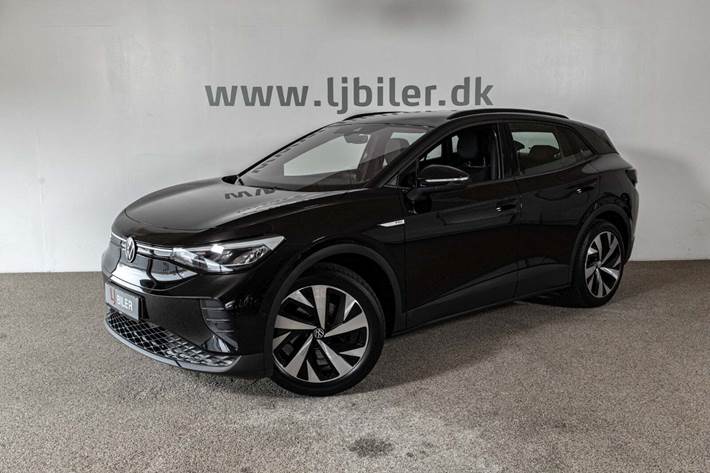 Sort VW ID.4 fra 2022 set udefra