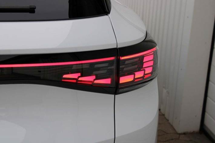 Hvid VW ID.4 fra 2025