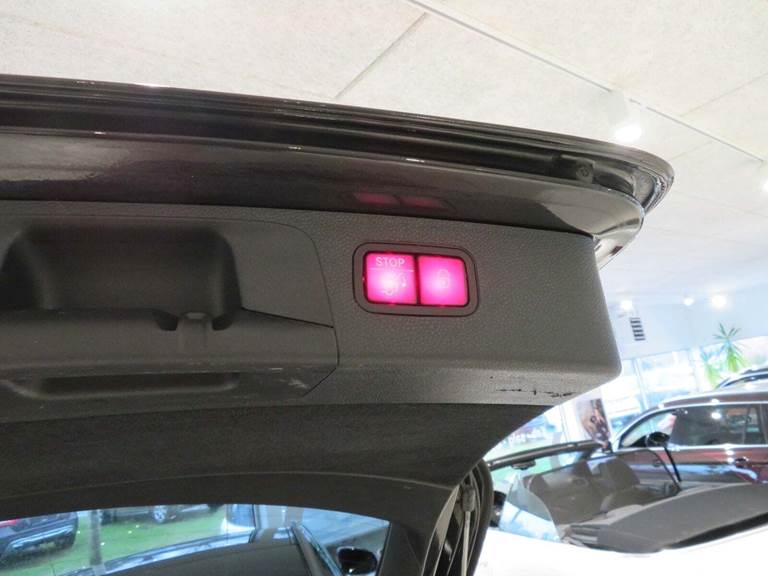 Mercedes E350 d 3,0 AMG Line stc. aut.