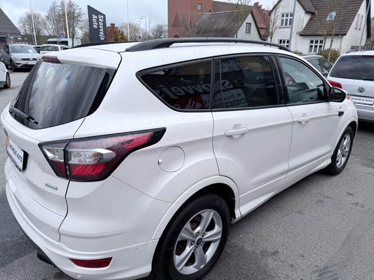 Ford Kuga 1,5 SCTi 150 ST-Line