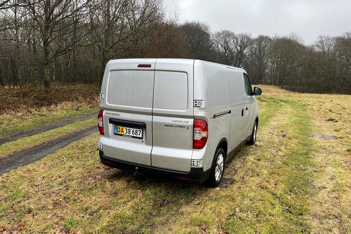 Sølv Maxus e-Deliver 3 fra 2021