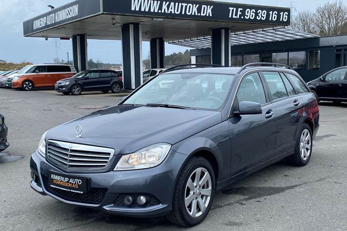 Sort Mercedes C180 d fra 2013