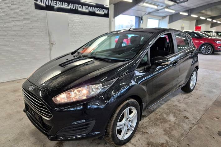 Sort Ford Fiesta fra 2014