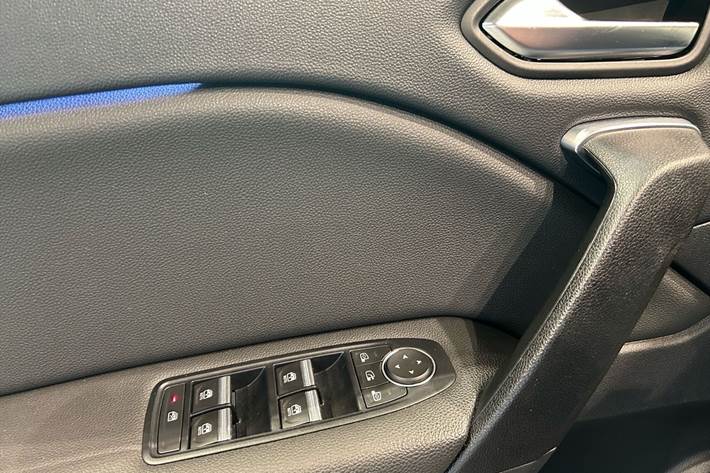 Orange Renault Captur fra 2021