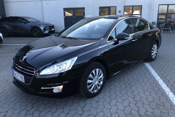 Sort Peugeot 508 fra 2011
