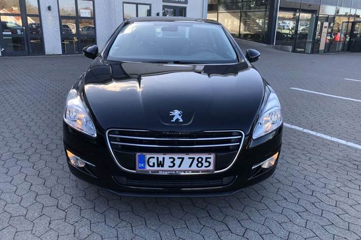 Sort Peugeot 508 fra 2011