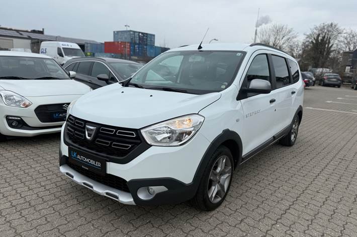 Hvid Dacia Lodgy Stepway fra 2018