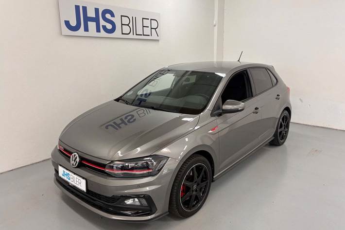 Orange VW Polo fra 2021