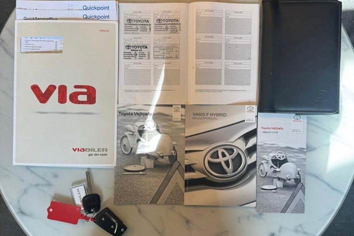 undefined Toyota Yaris fra 2016
