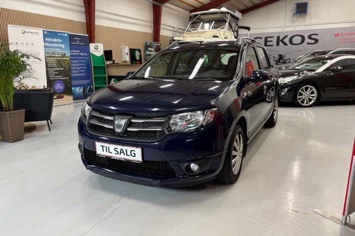 Blå Dacia Logan fra 2016