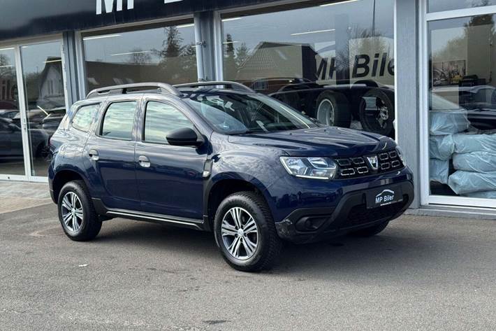 Blå Dacia Duster fra 2019
