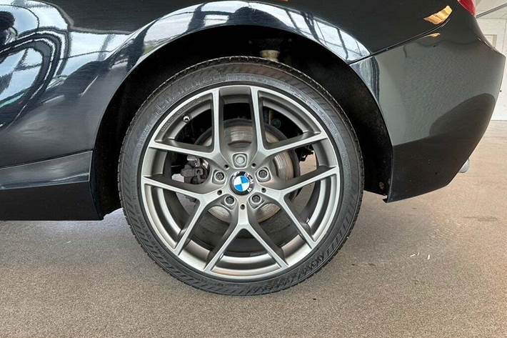 Sort BMW 114i fra 2014