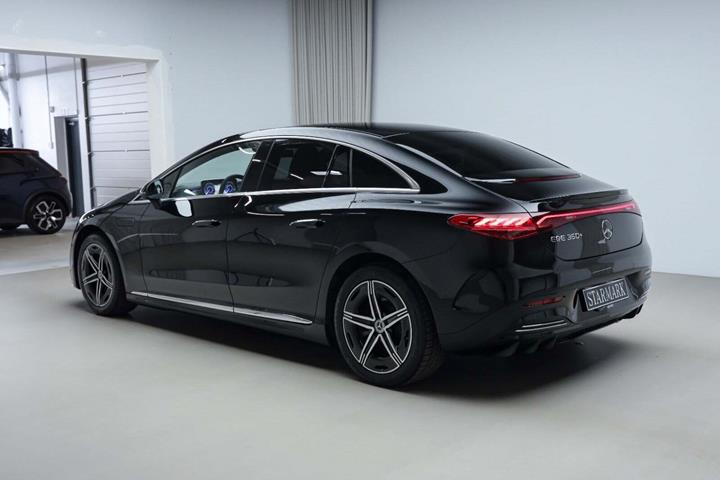 Sort Mercedes EQE350+ fra 2026