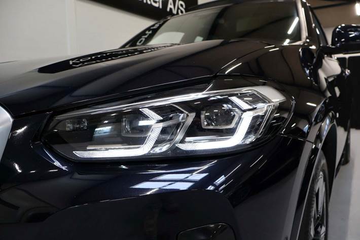 Sort BMW iX3 fra 2022