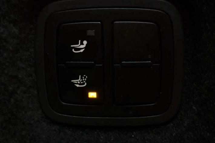 Sort Porsche Cayenne fra 2015