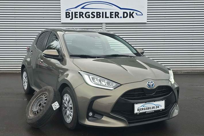 undefined Toyota Yaris fra 2020 set udefra