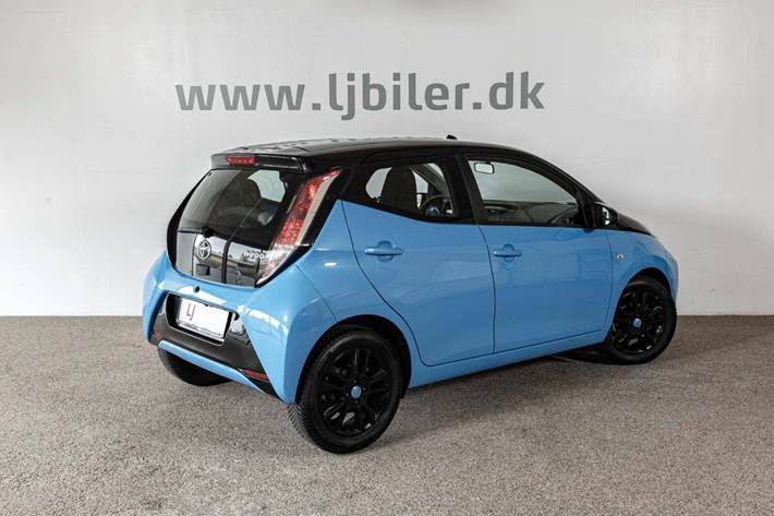 undefined Toyota Aygo fra 2015