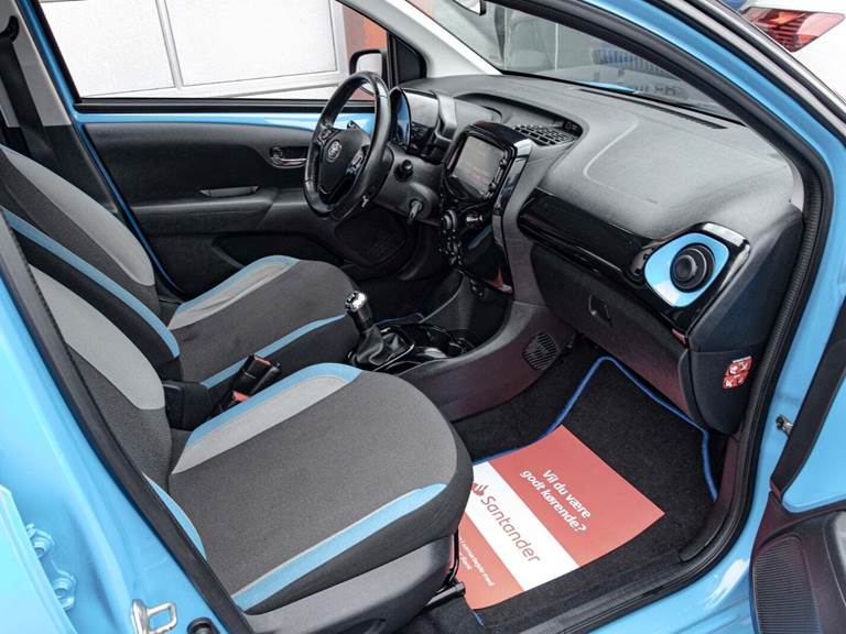 Toyota Aygo 1,0 VVT-i x-cite