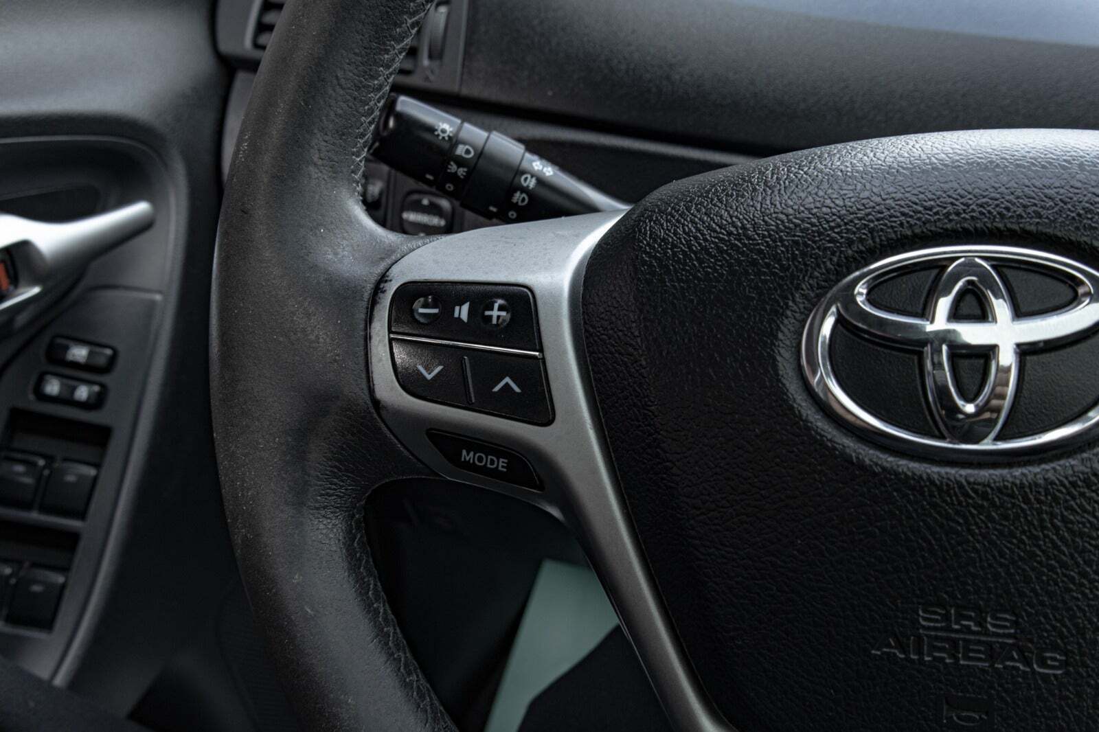 undefined Toyota Verso fra 2011