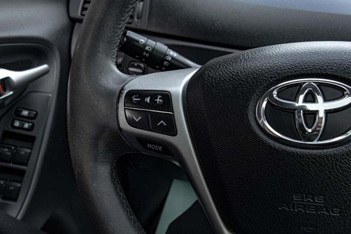 undefined Toyota Verso fra 2011