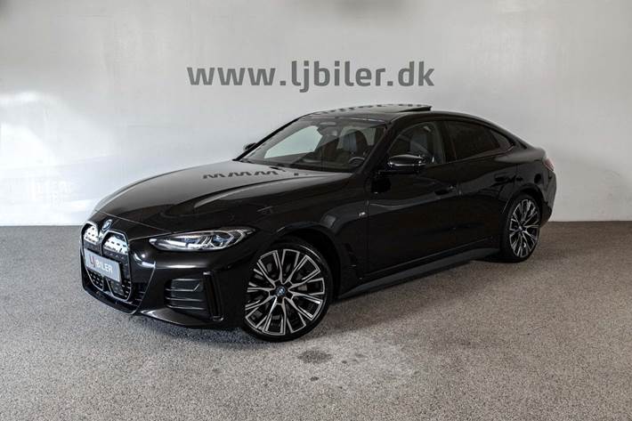 Sort BMW i4 fra 2023