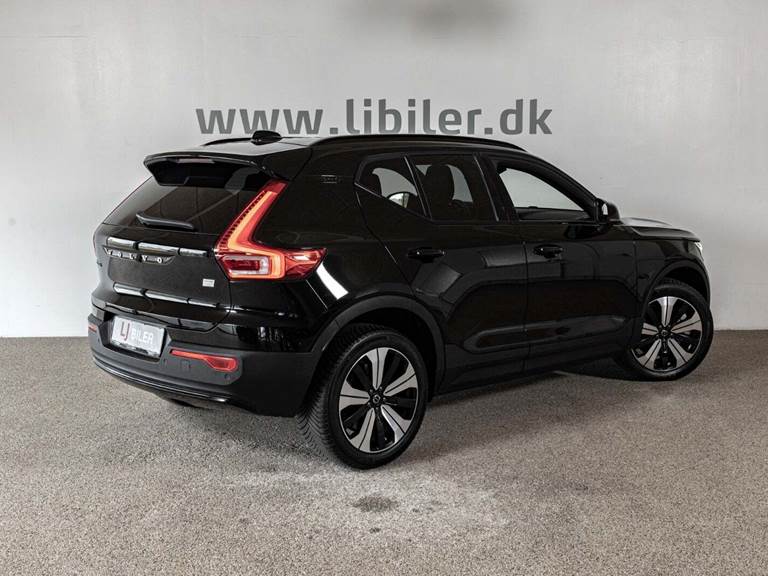 Volvo XC40 P6 ReCharge Core
