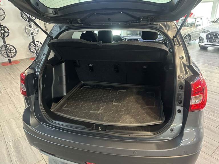 Suzuki S-Cross 1,0 Boosterjet Exclusive