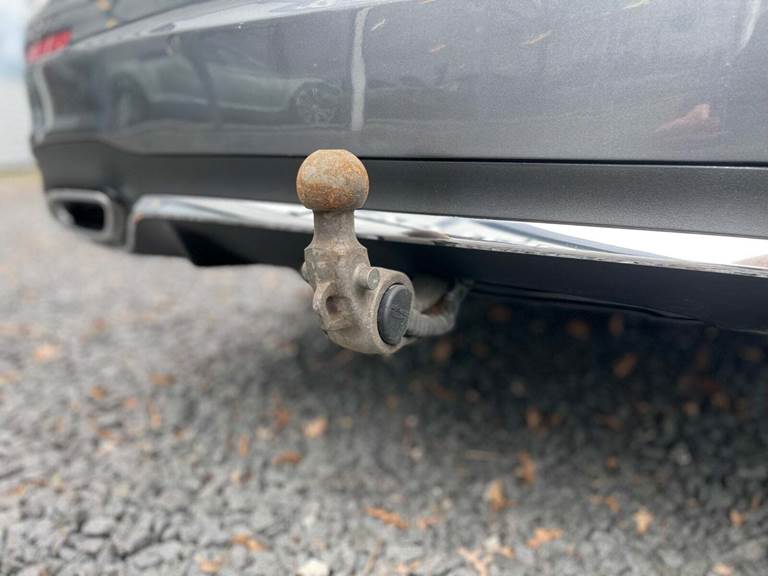 Mercedes E220 d 2,0 AMG Line aut. 4Matic