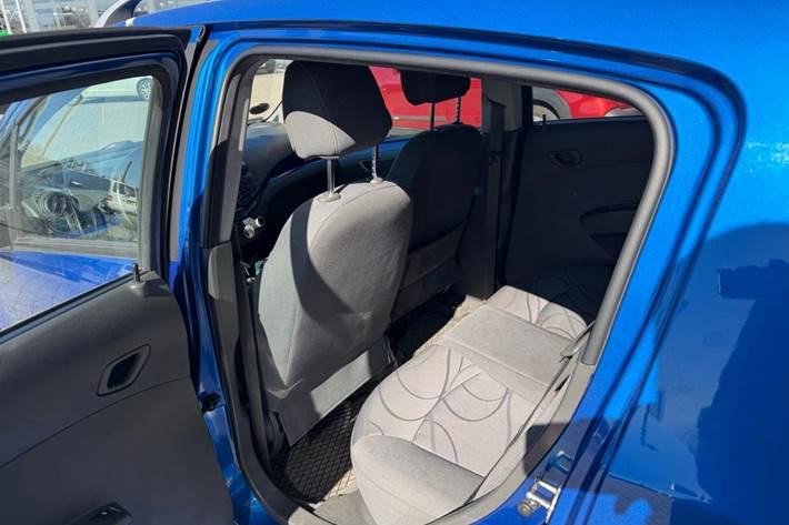 undefined Chevrolet Spark fra 2011