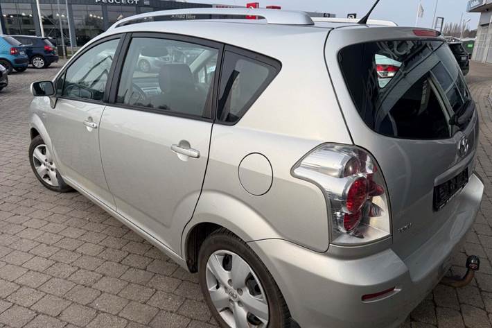 undefined Toyota Corolla Verso fra 2007