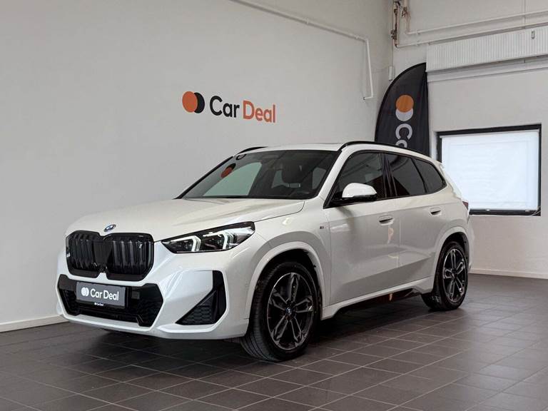 BMW iX1 xDrive30 Fully Charged M-Sport