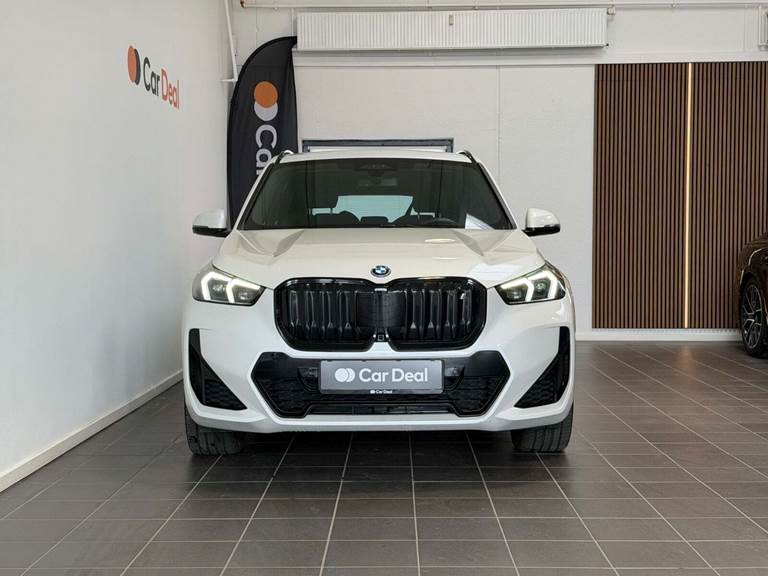 BMW iX1 xDrive30 Fully Charged M-Sport