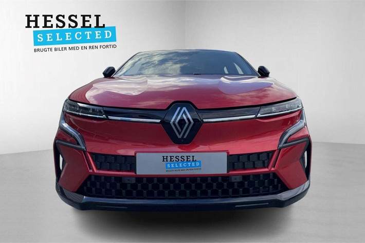 Rød Renault Megane E-Tech fra 2026