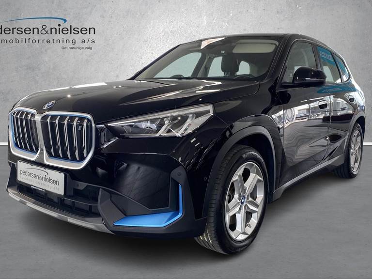 BMW iX1 xDrive30 EL 4x4 313HK 5d Aut.