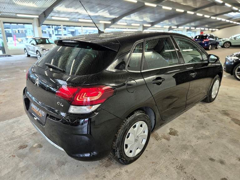 Citroën C4 1,6 Blue HDi Millesime start/stop 100HK 5d