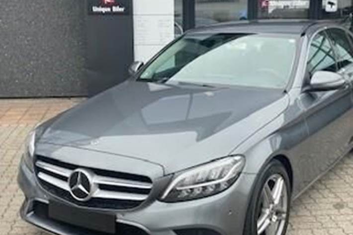 Sort Mercedes C220 d fra 2018