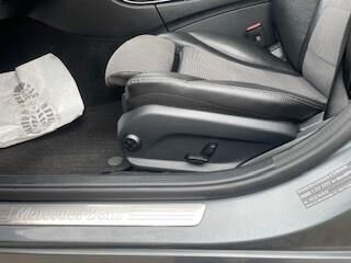 Sort Mercedes C220 d fra 2018