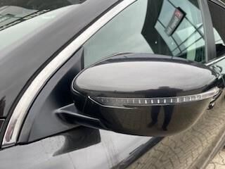 Sort Nissan Qashqai fra 2015