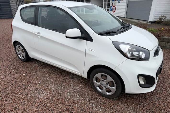 Hvid Kia Picanto fra 2014