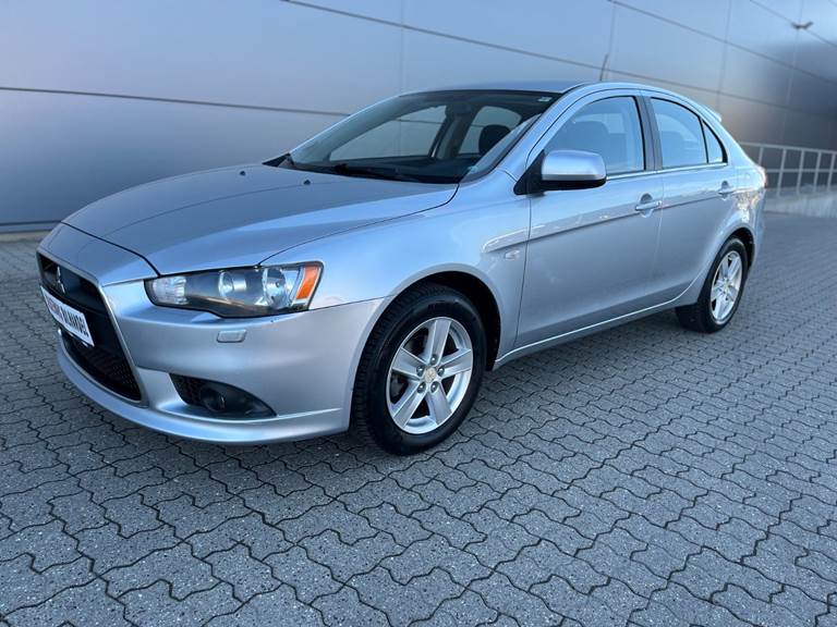 Mitsubishi Lancer 1,8 Instyle SportBack