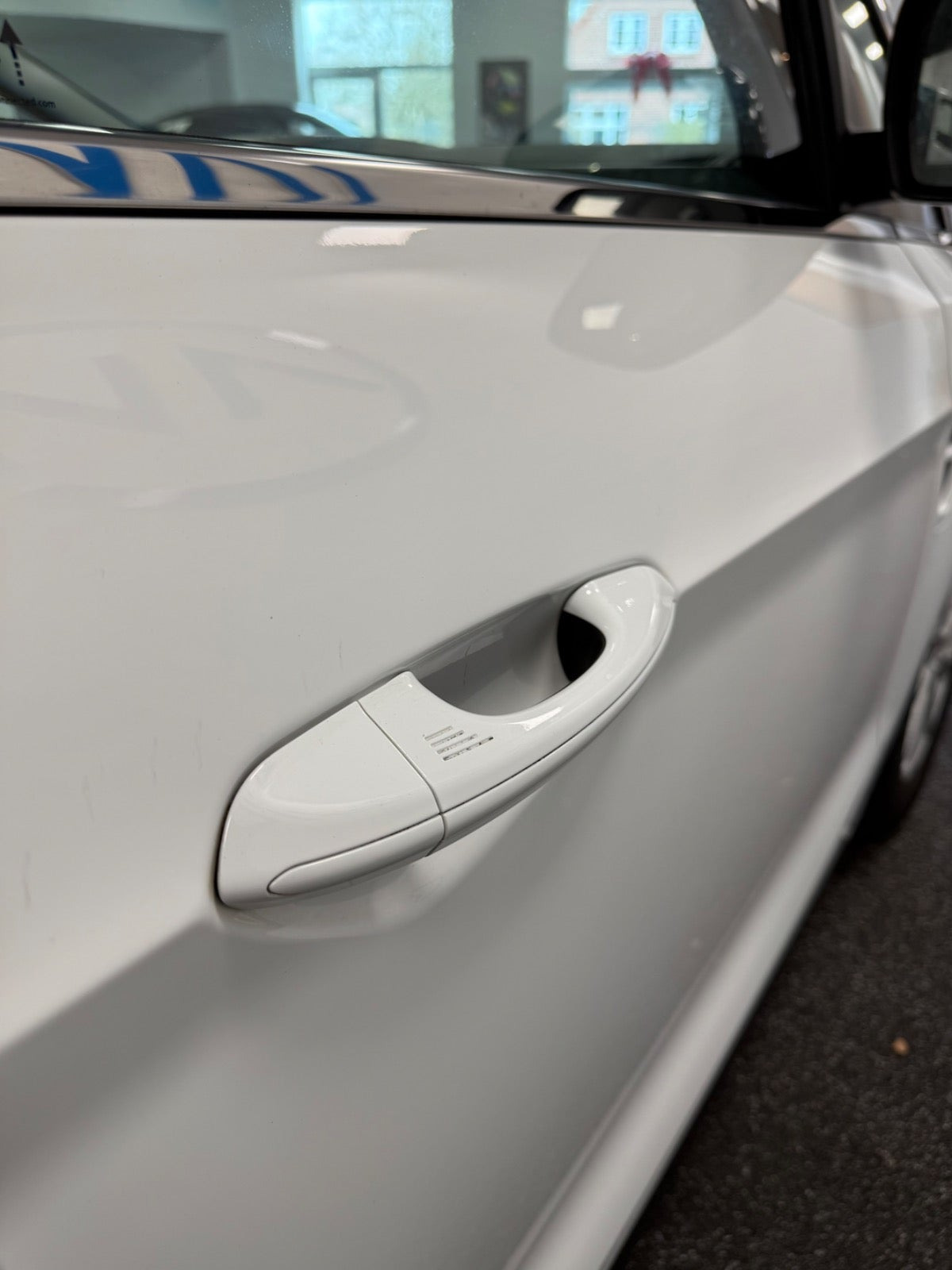 Hvid Ford S-MAX fra 2018