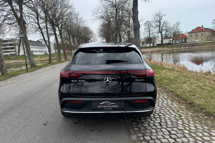 Sort Mercedes EQC400 fra 2022